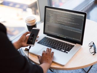 Outsourcing Agencies Vs. Remote Developers